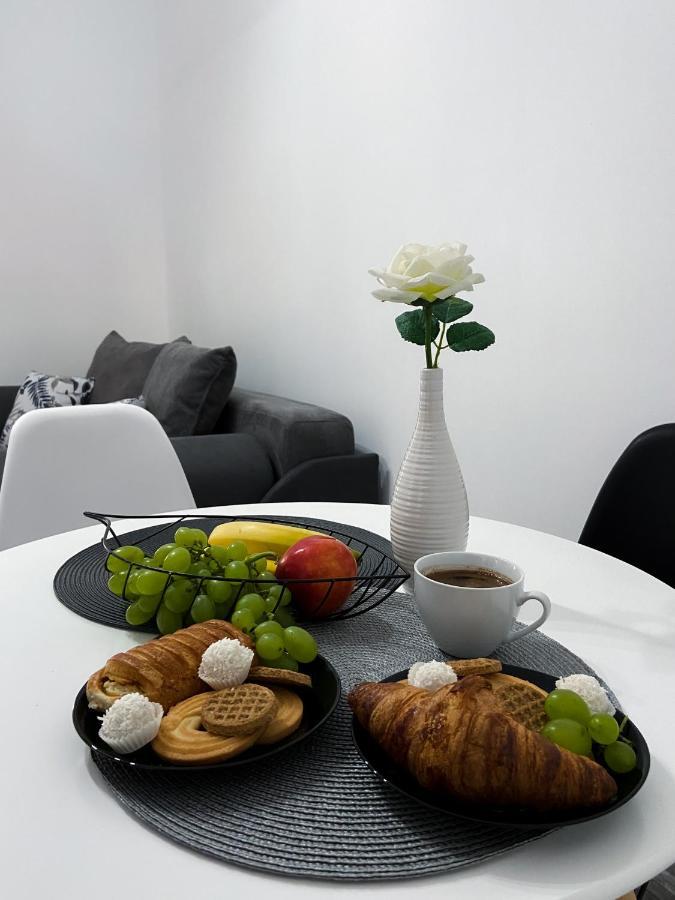 Studio 5 Braşov Exterior foto